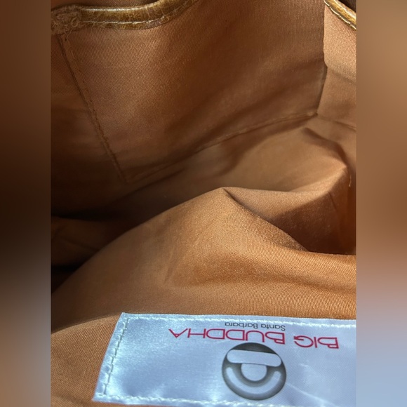 NWOT Big Buddha large quilted flap bag 😍 - Picture 7 of 7